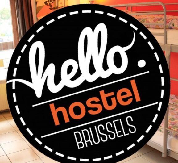 Brussels Hello Hostel Koekelberg Bagian luar foto